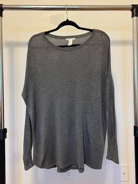 H&M Gray Scoop Neck Lightweight Sweater